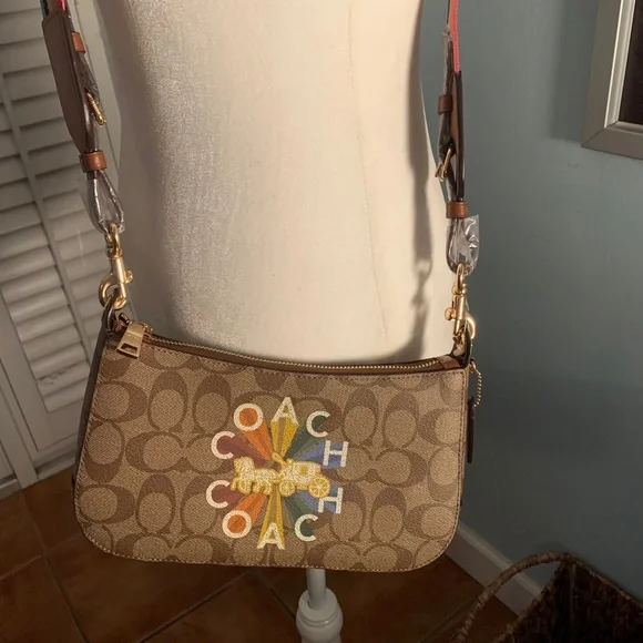 Brand new with tags rainbow strapped and rainbow logo coach crossbody bag - Picture 3 of 12